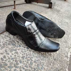 Sepatu Pantofel Kulit Pria Sepatu Full Kulit Sepatu Formal Sepatu Pria Dewasa
