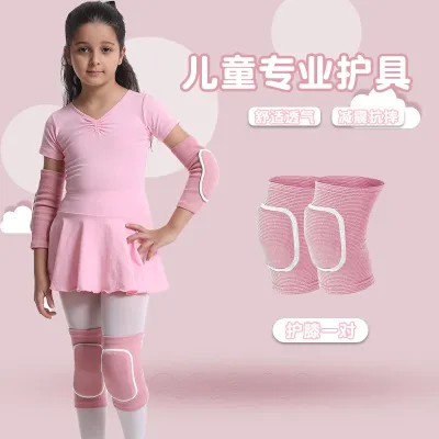 【Ship in 24H】（ready）运动护膝 knee pads 儿童护膝 护肘 男童踢足球 防摔膝盖 篮球舞蹈 专用护具 小孩保护套Childrens knee and elbow protectors for boys playing football preventing falls knees basketball dance and special for childrens c