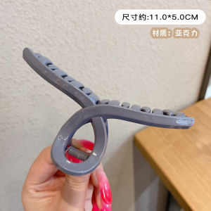 【READY STOCK AT MALAYSIA】Hair Clip Rambut Korea Hair Clips Ikat Rambut Hair Pin Hair Claw 鯊魚夾
