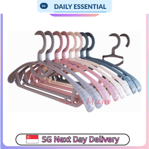 【DAILY ESSENTIAL】 Wide Shoulder or Semicircle PP Clothes Hangers | 4 Colours | 20 or 50 Pieces