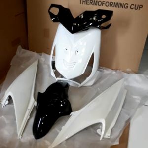 cover body alus honda beat karbu tahun 2008 2010 warna hitam putih