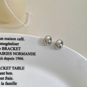 🎀Lacina🎀High-end Gold Bean Earrings Simple Compact Earrings Women Cool Style Versatile Niche Earrings