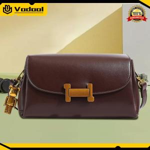 Leather Retro Shoulder Bag for Women Solid Color Underarm Purse for Work Travel