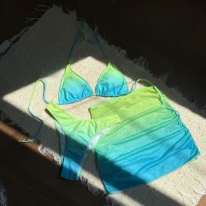 Lace Up 3 in 1 Gradient Color Swimwear Set Deep-V Beachwear Clothing Bikini Bathing Suit Slim Fit Sleeveless Swimsuit