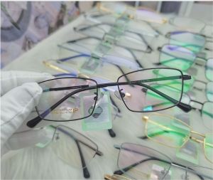 Đồng giá GỌNG KÍNH HỢP KIM TITANIUM cao cấp mạ crom hàng mới 100% cực đẹp và sang quà tặng cực đẹp