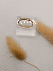 cincin emas 8k model variasi permata putih