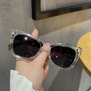 (GENTLE MOSCOT) Fashion Casual Anti Uv Big Frame Cat Eye Sunglasses for Women