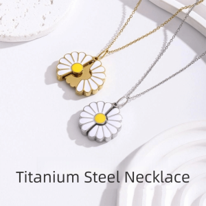 CC SP ไทเทเนียมเหล็ก จี้ดอกเบญจมาศเคลือบน้ำมัน ทำด้วยมือ โซ่หลายชั้น สร้อยคอจี้ดอกทานตะวัน สร้อยคอผู้หญิง ง่าย สร้อยคอเดซี่ ของตกแต่งเครื่องประดับ