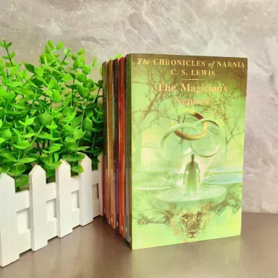 The Chronicles of Narnia Paperback 7-Book Box Set: 7 Books in 1 Box Set【Paperback】