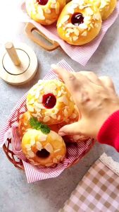Cetakan Donat Sempurna: Set Cetakan Donat Kayu Ukuran 8cm
