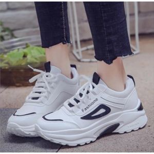Rekomendasi Sepatu Wanita Terbaru: Elegan, Ringan & Murah
