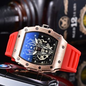 Micro Business Mens Silicone Strap Quartz Watch Micro Business Flower Ghost Head Watch