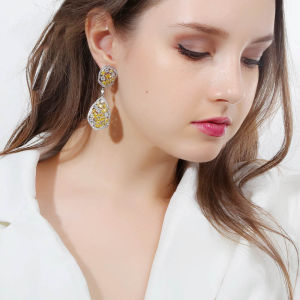 SEQUITO Temperament CZ Asymmetry Big Geometric Long Dangle Earrings Pave Yellow Topaz for Women Statement Fashion Hollow Drop Jewelry Femme SE151