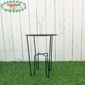 Standing Pot Besi Tatakan Kaki 4 Rangka Tanaman Hiasan Ruang Tamu