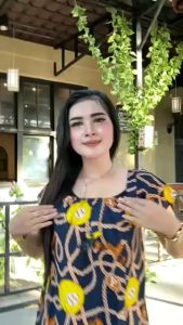 DASTER CANTIK MURAH TERBARU: LINGRIE & BAJU DINAS