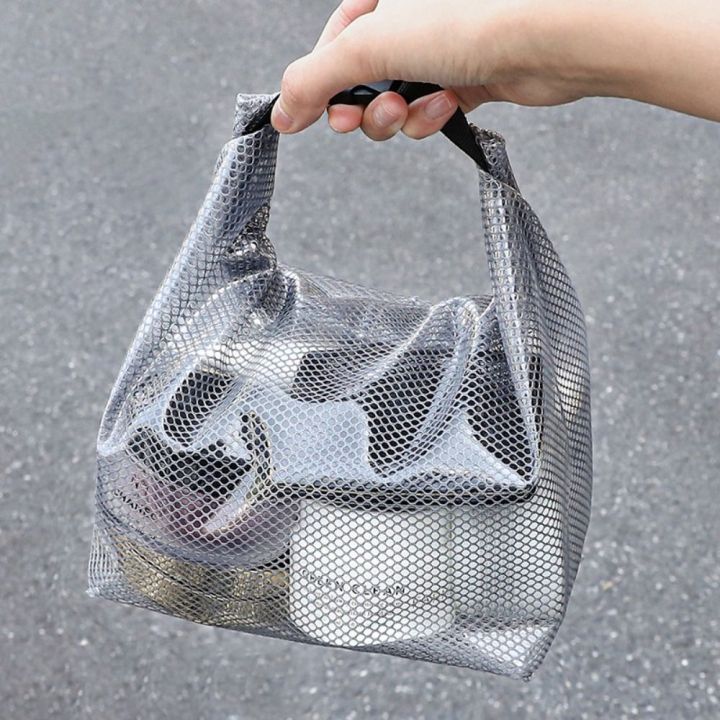 Waterproof%20Quick-Dry%20Buckle%20Type%20Swimming%20Bag%20Mesh%20Design%20Beach%20Bag%20Large%20Capacity%20Storage%20Bag%20Lightweight%20Toiletries%20Bag%20-%20Image%204