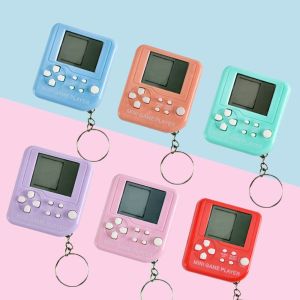 CRNGW Old-Fashioned Video Game Keychain Puzzle Handheld Mini Game Players Classic Retro Electronic Games Keyring Party Favors
