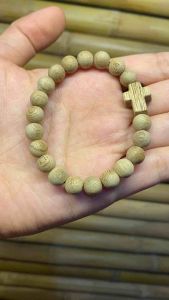 Vòng Tay Trầm Kiến Tự Nhiên - (vòng thánh giá 8ly)