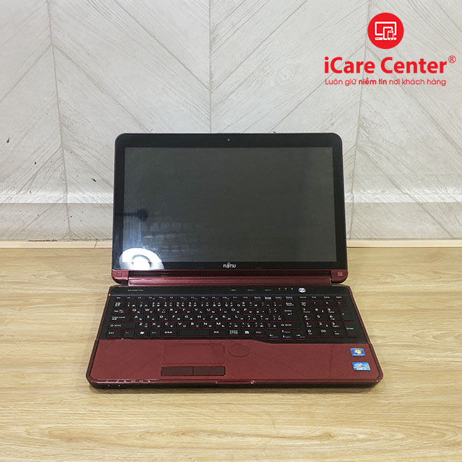 FUJITSU LIFE BOOK AH77/G i7-2670QM RAM8GB HDD750GB 15.6型ワイド Win7 富士通 リカバリー済み ノートパソコン 札幌 西区 西野 FUJITSU LIFE BOOK AH77/G i7-2670QM RAM8GB HDD750GB 15.6型ワイド