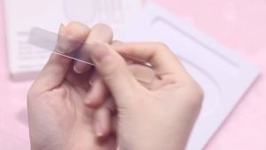 Bộ dũa móng tay RedFlow bao gồm 2 dũa móng tay làm từ sợi thủy tinh nano và 1 dũa làm từ sợi thủy tinh nano dùng cho bàn chân bộ dụng cụ làm móng chuyên nghiệp dũa móng tay dùng cho móng tự nhiên giúp loại bỏ lớp da chết.