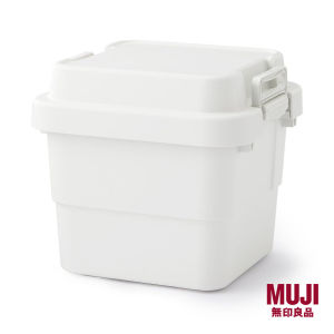 MUJI Strong Polypropylene Storage Box