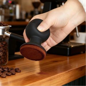 OWMXZL Slag Free Coffee Powder Suction Cup Dirt Free Ultra Quiet Coffee Waste Collector Coffee Tool 51/58mm Size Coffee Puck Remover Tool Household Use