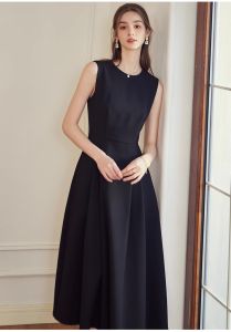 Đầm xếp xoè đơn giản cổ tròn không tay màu trơn