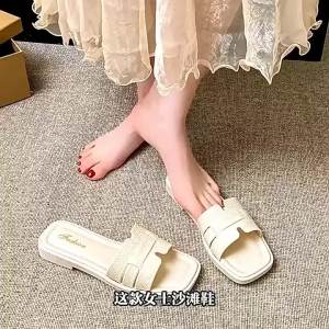 [Free Shipping] Korean-style womens new flat sandals for summer outdoor wear high-end beach slippers