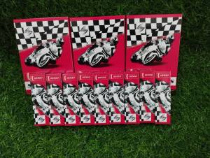 แท้ !! Denso รุ่น U20FS-U หัวเทียนจักรยานยนต์ 4 จังหวะ เกลี่ยวสั้น Honda Dream Wave 100 Fino ตัวเก่า