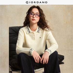 Giordano Women Embroidery contrast collar half placket sweater Free Shipping 18355926