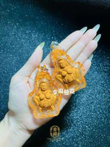 Thai Amulet 財富媽媽護身牌 Mae Sertti Amulet