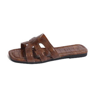YOTO Leather Flat Sandals For Ladies Wear Fashionable French High-End Slippers On The Outside