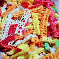 Aneka Kerupuk seblak mentah Mentah berat 250gr / Krupuk Seblak / Kerupuk Goreng Gurih Asin Bisa Bayar Di Tempat/Aneka keruPuk seblak mentah/toPing seblak. 