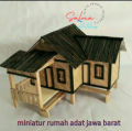 Miniatur Rumah adat sunda/rumah adat  tradisional jawa barat,kerajinan bambu. 