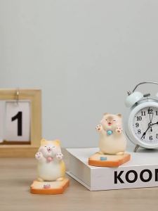 Mobile phone stand ornament cartoon new creative cute office decoration gift tablet stand Teachers Day gift