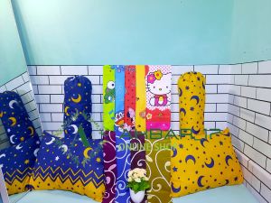 1SET ISI 3PCS 20K AJAH "SARUNG BANTAL 2 & SARUNG GULING 1" MOTIF KARAKTER