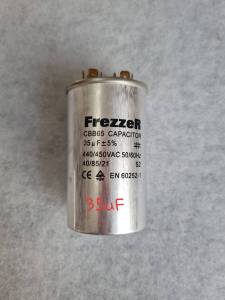 คาปาซิเตอร์ Capacitor ยี่ห้อ Frezzer แคปรัน ขั้วทองเหลืองแท้ รุ่น 2 ขั้ว ทนทานใช้นาน อายุการใช้งาน 10000++ ชั่วโมง