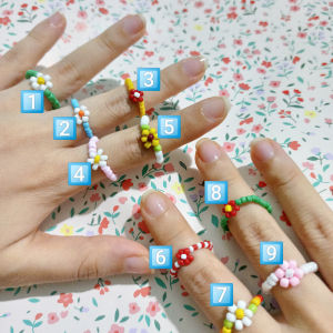 [FREESHIPMAX] Nhẫn hạt cườm hoa cúc nhiều màu dễ thương đơn giản thời trang Nhẫn cầu vồng Hot trend Hàn Quốc - phụ kiện dễ thương - quà tặng thủ công - Minehandmade