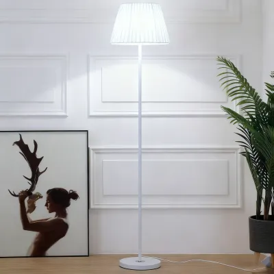 โคมไฟตั้งพื้น โคมไฟประดับห้อง Floor Lamp หรี่แสงได้ โคมไฟ พร้อมปุ่มสวิตช์