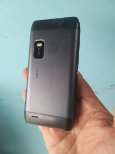 Điện thoại Nokia E7