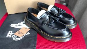 2025Dr.Martens Hitam Kasut untuk Lelaki Loafers Kasut untuk Lelaki Tassel Kulit Asli Kasual Loafers Formal Kasut Saiz 35-4409/08