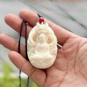 Dây Chuyền Phật Thích Ca Mâu Ni từ hạt Tagua ( Mặt loại to) - T0491