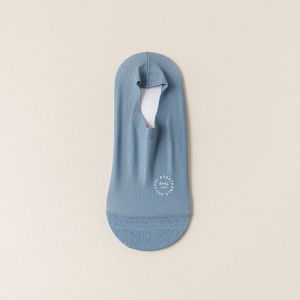 【MISUIY】【5 pairs】Men Solid Color Boat Socks Silicone Anti-Slip Shallow Mouth Socks Spring Summer Invisible Cotton Socks Simple Style Shallow Mouth Low