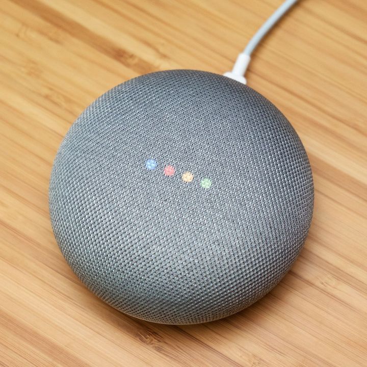 Google Home Mini 1st Gen Smart Speaker with Google Assistant