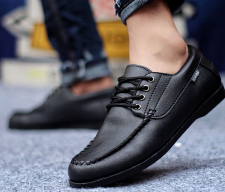 Sepatu Pria
