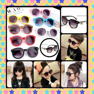 แว่นตาเด็ก แว่นเด็ก แว่นแฟชั่นเด็ก แว่นตาแฟชั่นสําหรับเด็ก แว่นกันแดดเด็ก รหัส:17 ลูกศร