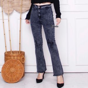Yura Cutbray Ripped / Hw Jeans Cutbray Sobek Lapis / Hw Jeans Cutbray Hijab Friendly / Celana Panjang Sobek Lapis Wanita