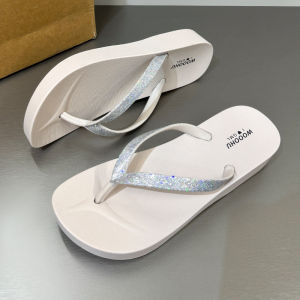 Free Shipping New Beach Sandals And Flip-Flops For Women Perfect For Summer Stylish For Both Indoor And Outdoor Wear Featuring A Mid-Heel Thick Sole And Wedge Heel Design