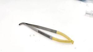 QSWTITAN Micro Needle Holder 90 ° With TC 5mm Tips for ophthalmic Micro Instruments