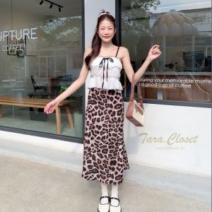 BA075 TARA Skirt กระโปรงลายเสือ 5 ส่วน ทรงเฮปเบิร์นสไตล์ฝรั่งเศษ ซิปข้าง เนื้อผ้าไหมอิตาลีพิมพ์ลายเสือ ผ้าดี ใส่สบาย